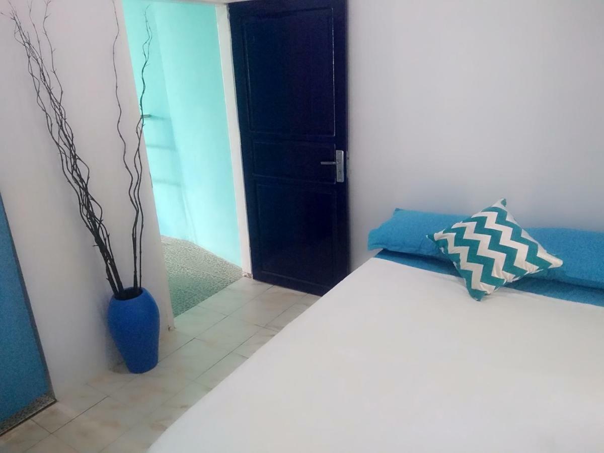 Blue Coral Homestay Карімунджава Екстер'єр фото