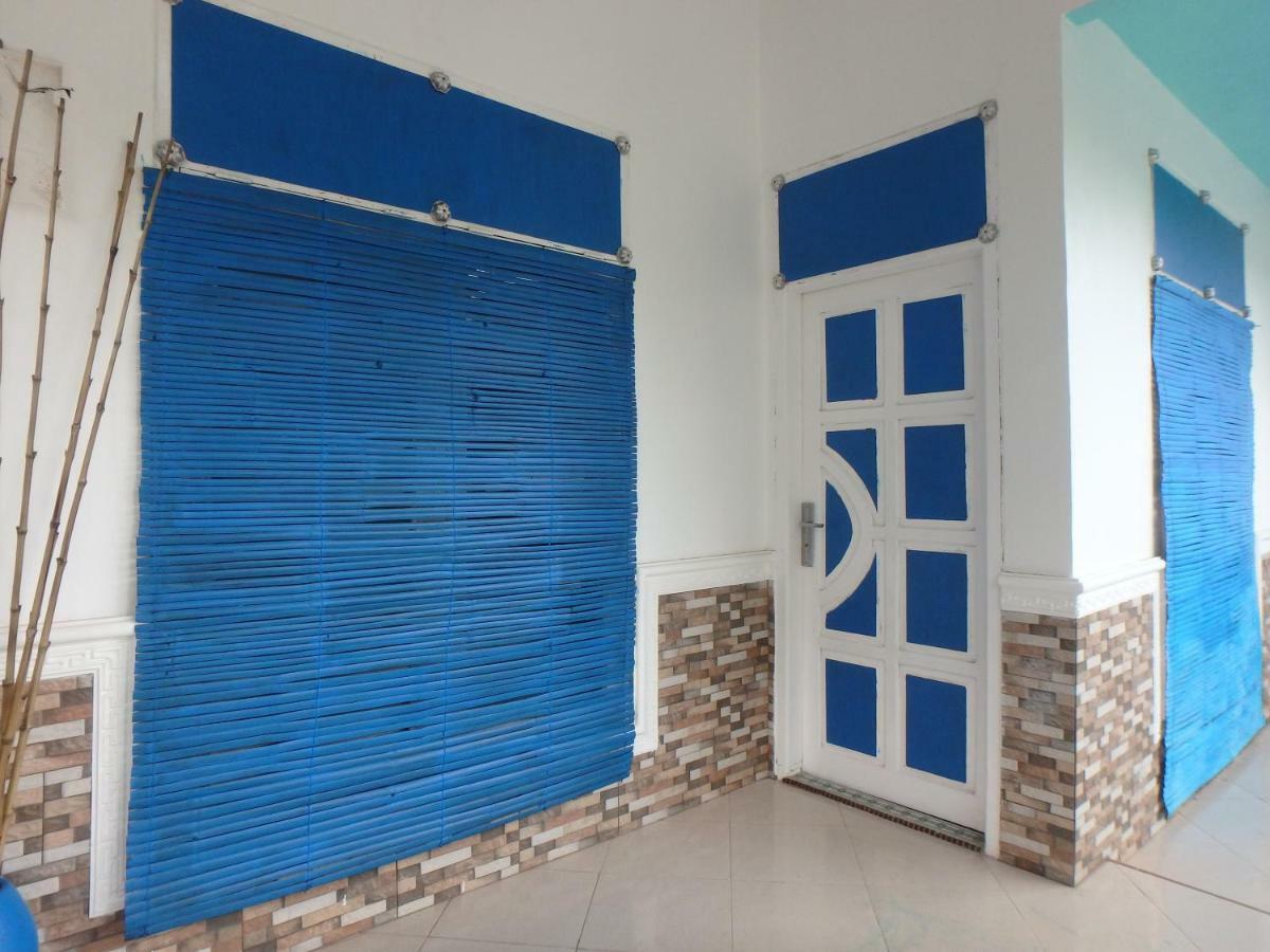 Blue Coral Homestay Карімунджава Екстер'єр фото