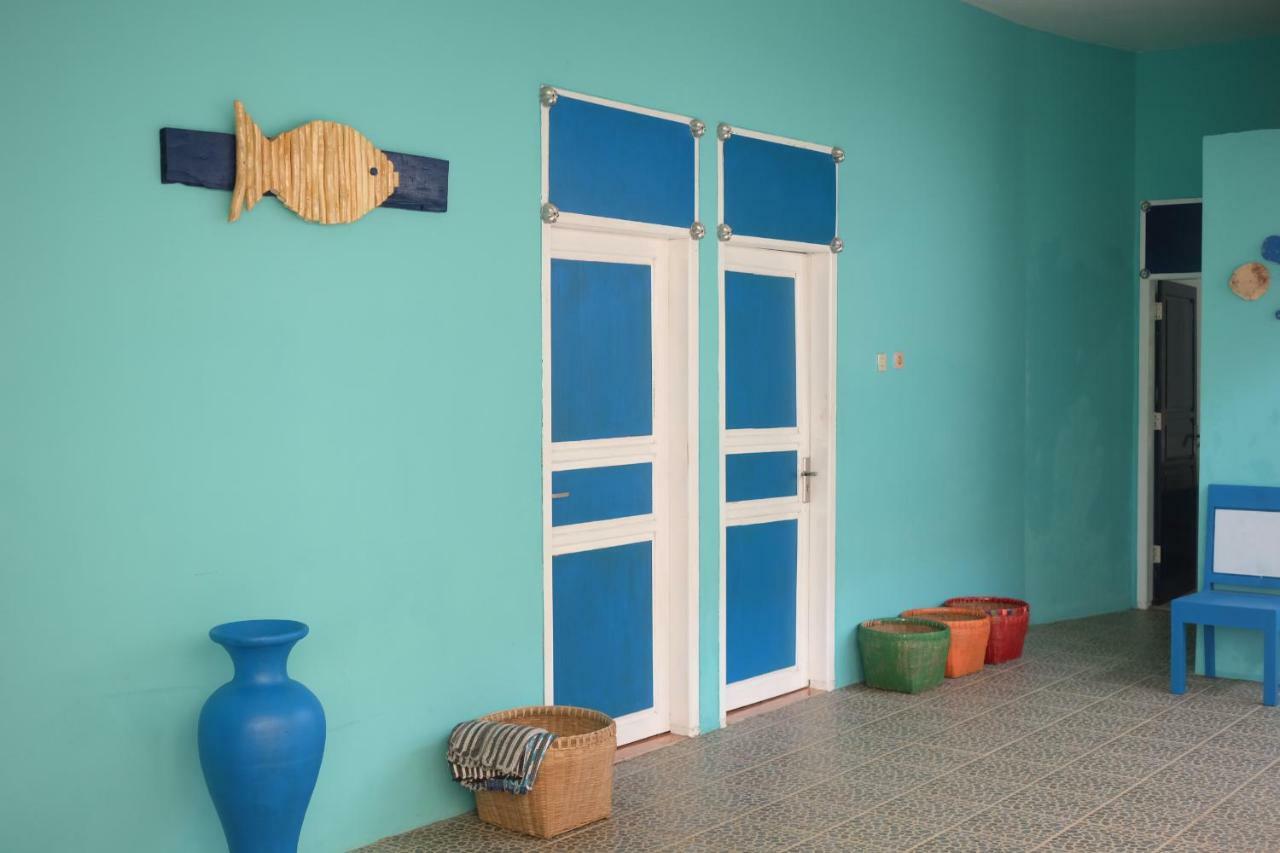Blue Coral Homestay Карімунджава Екстер'єр фото